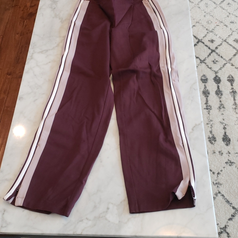 Lululemon track pants